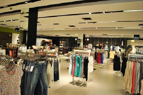 习水商场里的店面怎么装修？